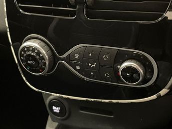 RENAULT CLIO 1.5 dCi Dynamique S Nav Hatchback 5dr Diesel Auto Euro 6 (90 ps)