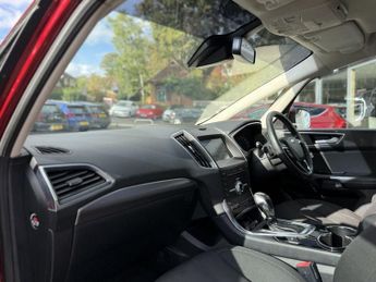 FORD S-MAX 2.0 TDCi Titanium MPV 5dr Diesel Powershift Euro 6 (s/s) (150 ps
