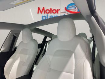 TESLA Model 3 (Dual Motor) Performance Saloon 4dr Electric Auto 4WDE (Performa