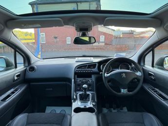PEUGEOT 3008 1.2 PureTech Allure SUV 5dr Petrol Manual Euro 6 (s/s) (130 ps)