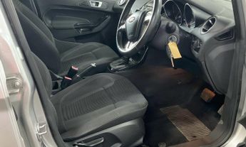 FORD FIESTA 1.0T EcoBoost Zetec Hatchback 5dr Petrol Powershift Euro 6 (100 
