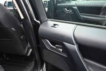 LAND ROVER FREELANDER 2 2.2 SD4 XS SUV 5dr Diesel CommandShift 4WD Euro 5 (190 ps)