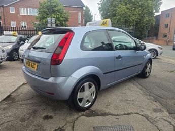 FORD FIESTA 1.4 Zetec Hatchback 3dr Petrol Manual (158 g/km, 79 bhp)