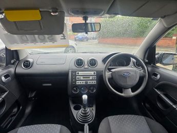 FORD FIESTA 1.4 Zetec Hatchback 3dr Petrol Manual (158 g/km, 79 bhp)