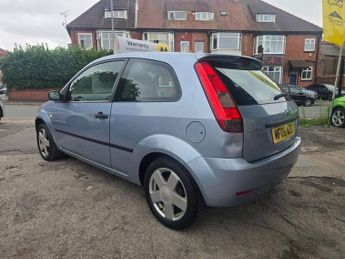 FORD FIESTA 1.4 Zetec Hatchback 3dr Petrol Manual (158 g/km, 79 bhp)