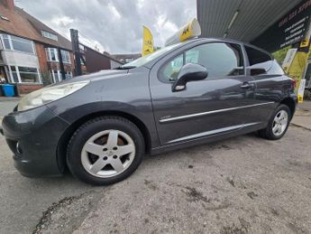 PEUGEOT 207 1.4 VTi Sportium Hatchback 3dr Petrol Manual Euro 5 (95 ps)