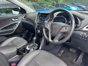 HYUNDAI SANTA FE 2.2 CRDi Blue Drive Endurance Edition SUV 5dr Diesel Auto 4WD Eu