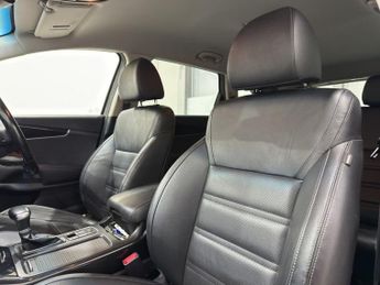 KIA SORENTO 2.2 CRDi KX-2 SUV 5dr Diesel Auto AWD Euro 6 (s/s) (197 bhp)