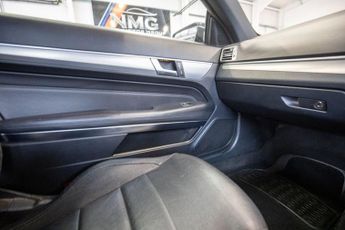 MERCEDES-BENZ E CLASS 2.1 E220d BlueTEC AMG Line Coupe 2dr Diesel G-Tronic+ Euro 6 (s/