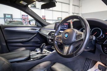 BMW 5 SERIES 3.0 530d M Sport Touring 5dr Diesel Auto xDrive Euro 6 (s/s) (26