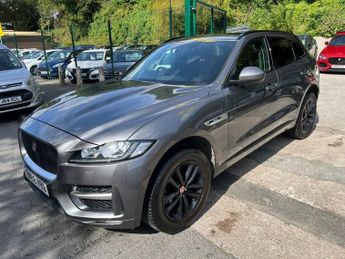 JAGUAR F-PACE 2.0 D240 R-Sport SUV 5dr Diesel Auto AWD Euro 6 (s/s) (240 ps)