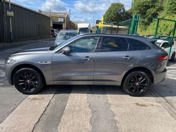 JAGUAR F-PACE 2.0 D240 R-Sport SUV 5dr Diesel Auto AWD Euro 6 (s/s) (240 ps)