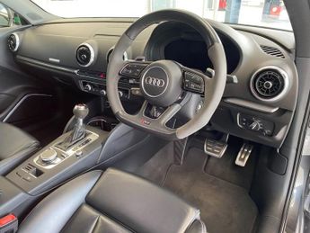 AUDI RS3 2.5 TFSI Saloon 4dr Petrol S Tronic quattro Euro 6 (s/s) (400 ps