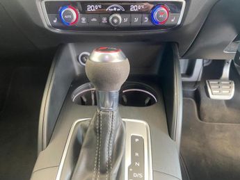AUDI RS3 2.5 TFSI Saloon 4dr Petrol S Tronic quattro Euro 6 (s/s) (400 ps