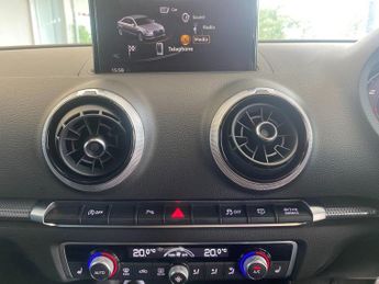 AUDI RS3 2.5 TFSI Saloon 4dr Petrol S Tronic quattro Euro 6 (s/s) (400 ps