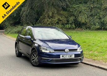 Volkswagen Golf TDi 1.6 TDI BlueMotion Tech SE Nav Hatchback 5dr Diesel Manual Euro 