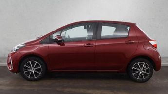 TOYOTA YARIS 1.5 VVT-i Icon Tech Hatchback 5dr Petrol CVT Euro 6 (111 ps)