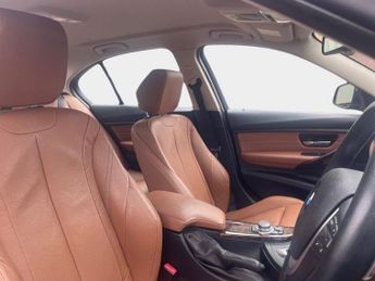 BMW 3 SERIES 2.0 320d Luxury Saloon 4dr Diesel Auto Euro 5 (s/s) (184 ps)