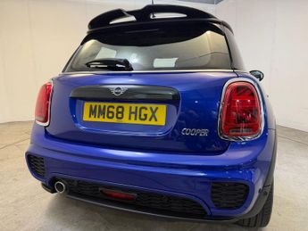 MINI HATCH 1.5 Cooper Sport Hatchback 3dr Petrol Manual Euro 6 (s/s) (136 p