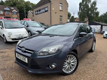 Ford Focus 1.6 Zetec Hatchback 5dr Petrol Manual Euro 5 (125 ps)