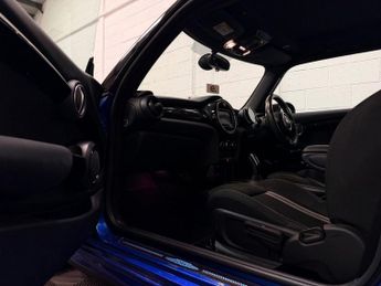 MINI HATCH 2.0 Cooper S Sport Hatchback 3dr Petrol Steptronic Euro 6 (s/s) 