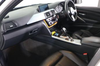 BMW 3 SERIES 3.0 335d M Sport Touring 5dr Diesel Auto xDrive Euro 6 (s/s) (31