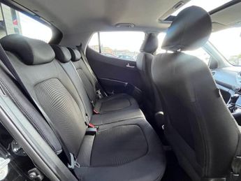 HYUNDAI I10 1.2 Premium SE Hatchback 5dr Petrol Auto Euro 6 (87 ps)