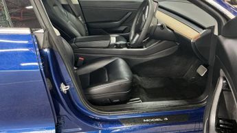 TESLA Model 3 (Dual Motor) Long Range Saloon 4dr Electric Auto 4WDE (346 ps)
