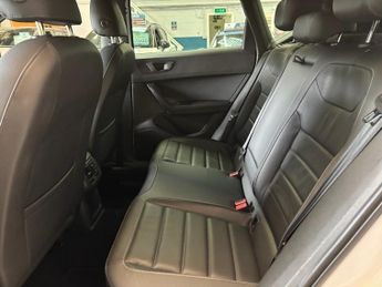 SEAT ATECA 2.0 TDI XCELLENCE SUV 5 Door Diesel Automatic DSG White 4Drive E