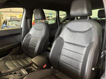 SEAT ATECA 2.0 TDI XCELLENCE SUV 5 Door Diesel Automatic DSG White 4Drive E