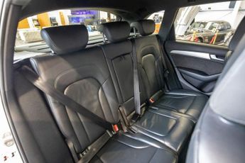 AUDI Q5 2.0 TDI S line Plus SUV 5dr Diesel S Tronic quattro Euro 6 (s/s)