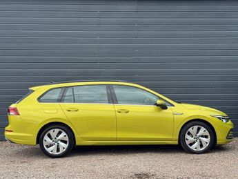 VOLKSWAGEN GOLF 1.5 eTSI MHEV Style Estate 5dr Petrol Hybrid