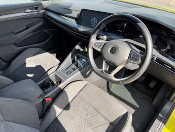 VOLKSWAGEN GOLF 1.5 eTSI MHEV Style Estate 5dr Petrol Hybrid