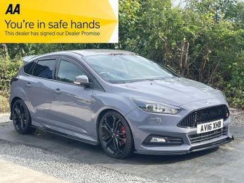 Ford Focus 2.0 TDCi ST-3 Hatchback 5dr Diesel Manual Euro 6 (s/s) (185 ps)