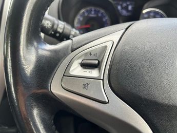 HYUNDAI IX20 1.6 SE Hatchback 5dr Petrol Auto Euro 6 (125 ps)