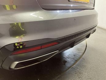 AUDI A4 2.0 TFSI 35 Black Edition Saloon 4dr Petrol S Tronic Euro 6 (s/s