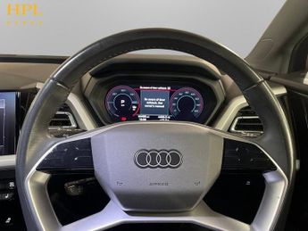 AUDI Q4 E-TRON 35 Sport SUV 5dr Electric Auto 55kWh (170 ps)