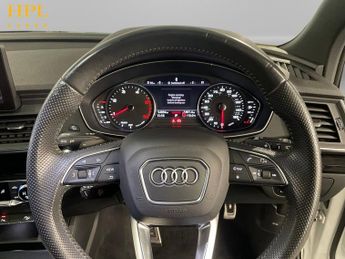 AUDI Q5 2.0 TDI 40 Black Edition SUV 5dr Diesel S Tronic quattro Euro 6 