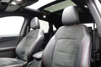 FORD KUGA 2.5 EcoBoost Duratec 14.4kWh ST-Line X SUV 5dr Petrol Plug-in Hy
