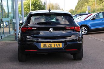 VAUXHALL ASTRA 1.5 Turbo D Business Edition Nav Hatchback 5dr Diesel Manual Eur
