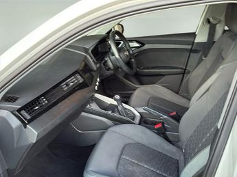 AUDI A1 1.0 TFSI 25 Sport Sportback 5dr Petrol S Tronic Euro 6 (s/s) (95
