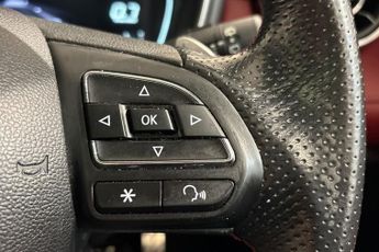 MG MG HS 1.5 T-GDI Exclusive SUV 5dr Petrol DCT Euro 6 (s/s) (162 ps) Rea