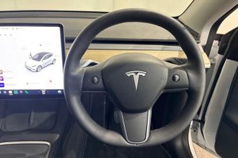 TESLA MODEL Y SUV 5dr Electric Auto RWD (346 ps) Expansive Glass Roof, Heated 