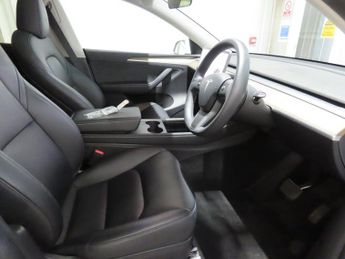 TESLA MODEL Y SUV 5dr Electric Auto RWD (346 ps)