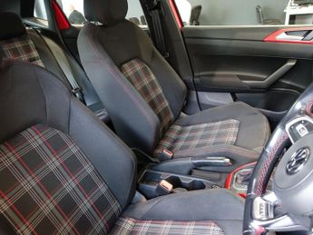 VOLKSWAGEN POLO 2.0 TSI GTI Hatchback 5dr Petrol DSG Euro 6 (s/s) (200 ps)