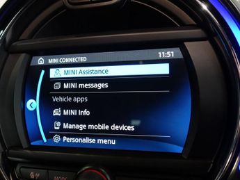 MINI COUNTRYMAN 1.5 Cooper Exclusive SUV 5dr Petrol Steptronic Euro 6 (s/s) (136