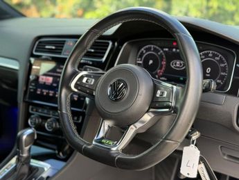 VOLKSWAGEN GOLF 2.0 TDI BlueMotion Tech GTD Hatchback 5dr Diesel DSG Euro 6 (s/s