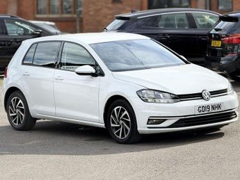 VOLKSWAGEN GOLF 1.6 TDI Match Hatchback 5dr Diesel DSG Euro 6 (s/s) (115 ps)
