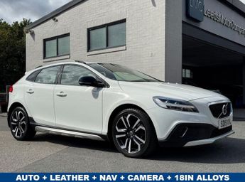Volvo V40 Cross Country 1.5 T3 GPF Pro Hatchback 5dr Petrol Auto Euro 6 (s/s) (152 ps)