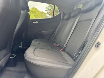 HYUNDAI I10 1.2 Premium SE Hatchback 5dr Petrol Auto Euro 6 (87 ps)